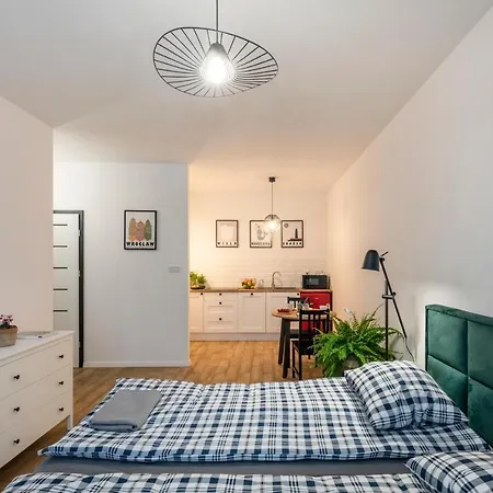 Apartment Warsaw - Aparts Wilanow Herbu Janina